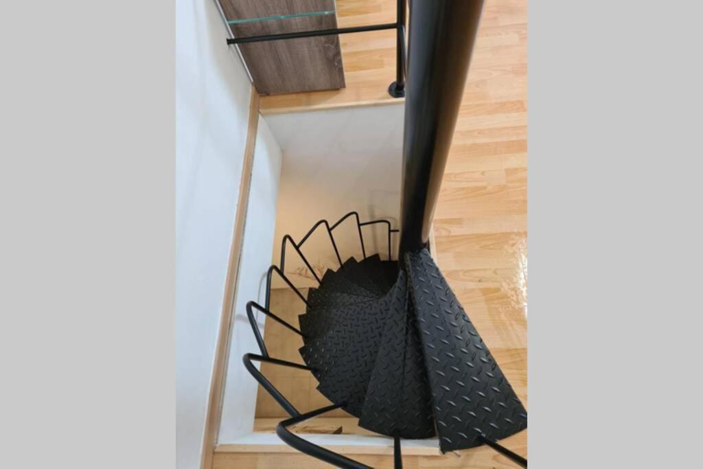 Apartamento Au Petit Ravel Loft Cosy Au Coeur De La Nature Bernissart Exterior foto